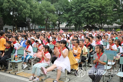 尋夢時(shí)空——2022魔術(shù)進(jìn)校園活動在四川啟動