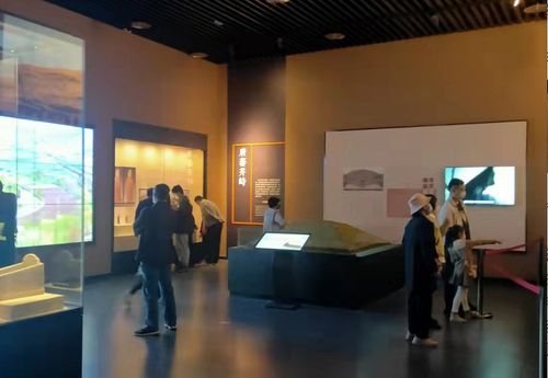 四川十一文旅市場(chǎng)喜迎雙增長(zhǎng)，多彩文化藝術(shù)活動(dòng)點(diǎn)亮假期